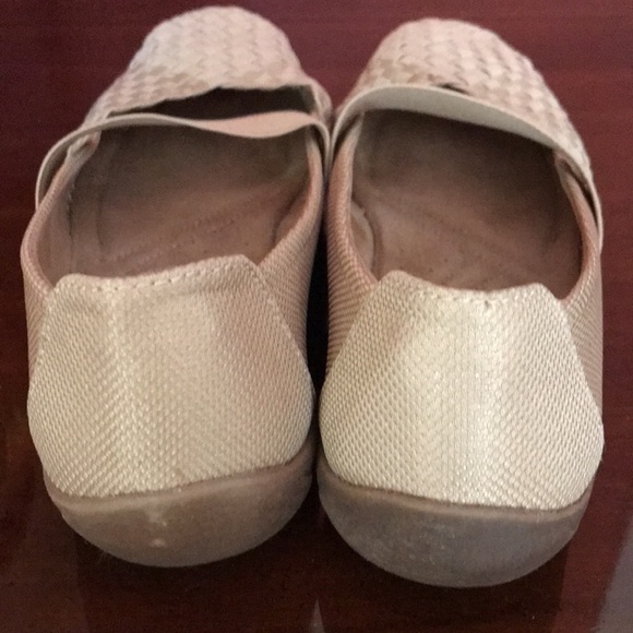 Naturalizer shoes 8.5 medium flats - Picture 4 of 7